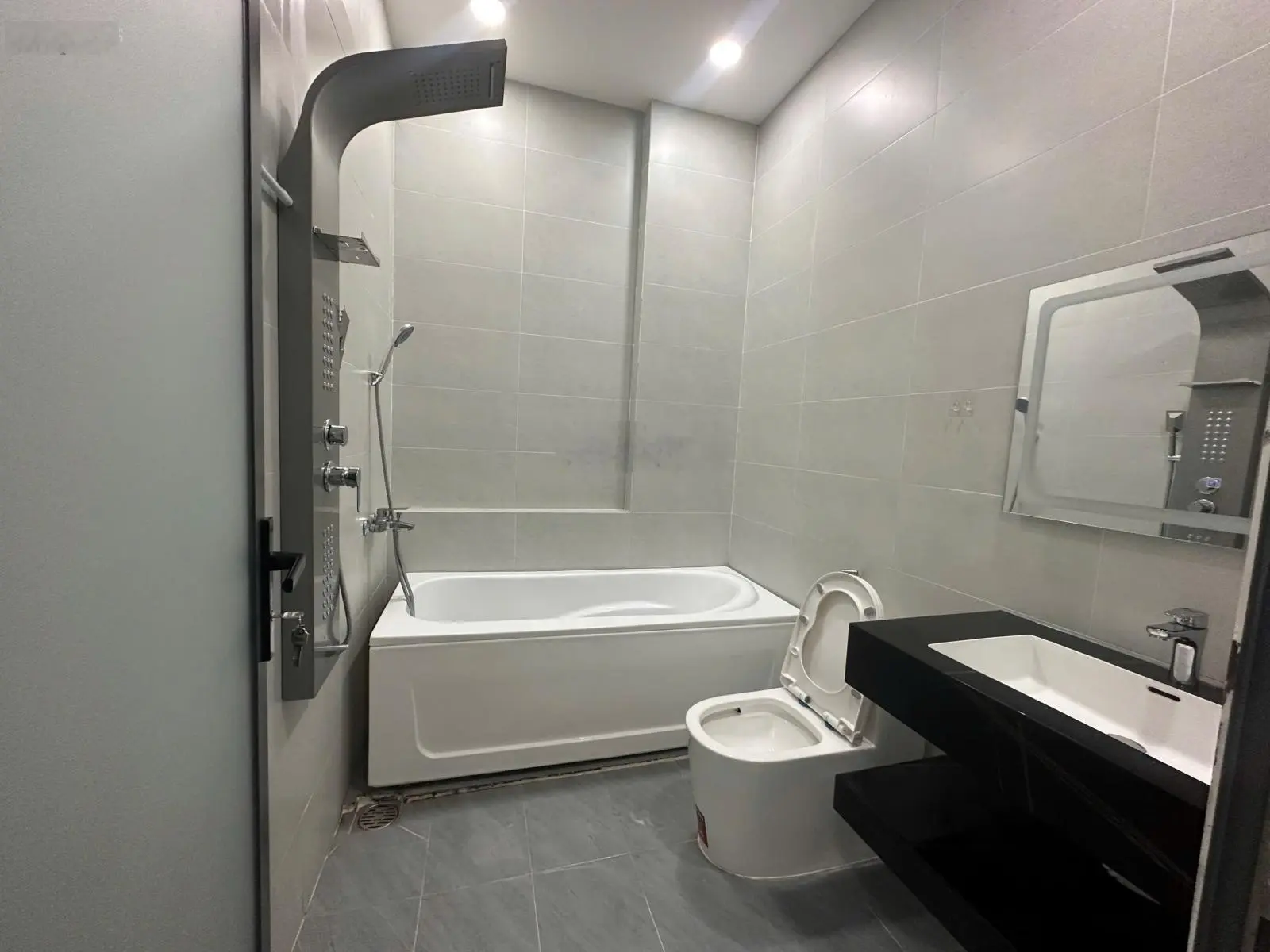 Bán nhà hoàn công, thuận an, bình dương. Giá rẻ nhất khu 4,3ti. 0366236237 trực tiếp chủ ạ