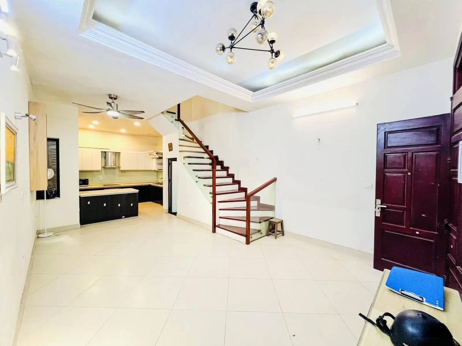 BÁN GẤP nhà phân lô-ô tô tránh-kinh doanh-dt 50m2*4t-mt 4.7m-phố Hoàng Văn Thái
