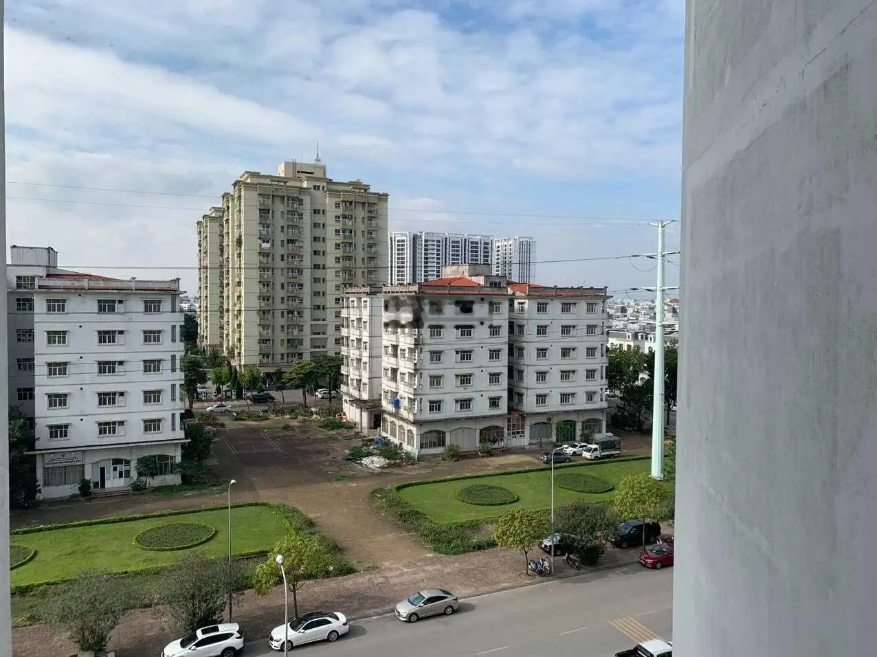 Cần bán nhanh căn 2PN 2VS, tòa G3, diện tích 81m2, giá bán: 3.6 tỷ Le Grand Jardin Sài Đồng