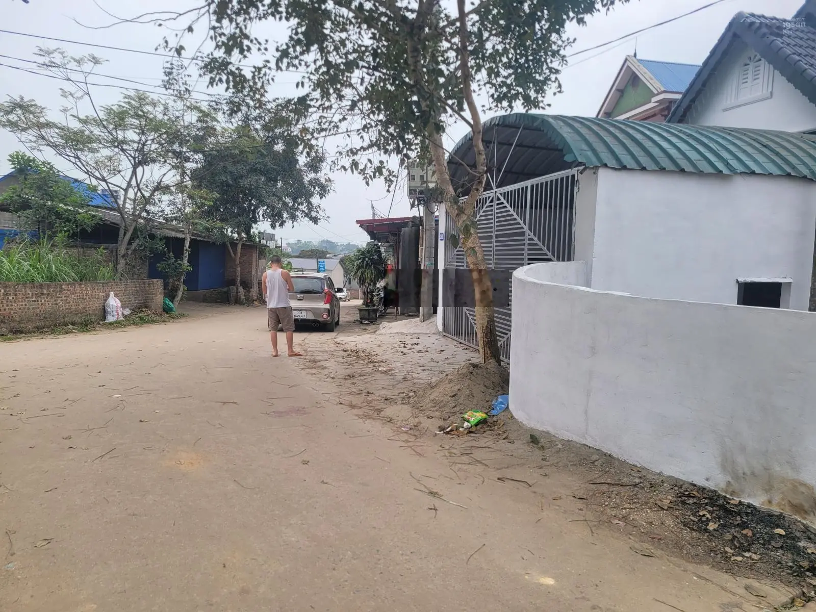 Kinh doanh thả ga. Đường trục chính. 400m2- chỉ 3.3 tỷ. Sổ đỏ