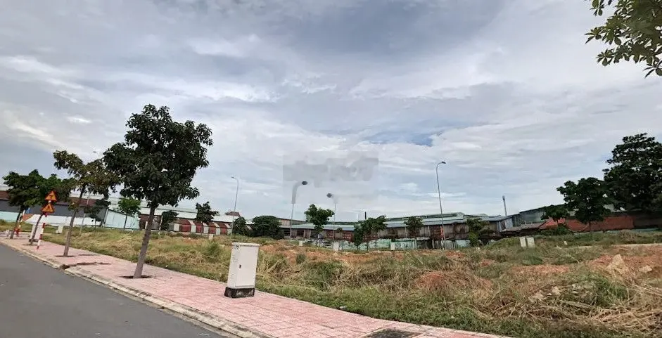 Đất ngay đường 22 tháng 12, gần bệnh viện đa khoa An Phú, 150m2, SHR