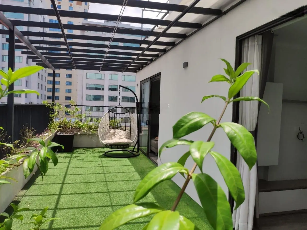 Siêu Phẩm Căn Hộ Apartment BA ĐÌNH. DT: 105m2, MT: 10m2, đang cho thuê 160tr/th giá chỉ 35 tỷ.