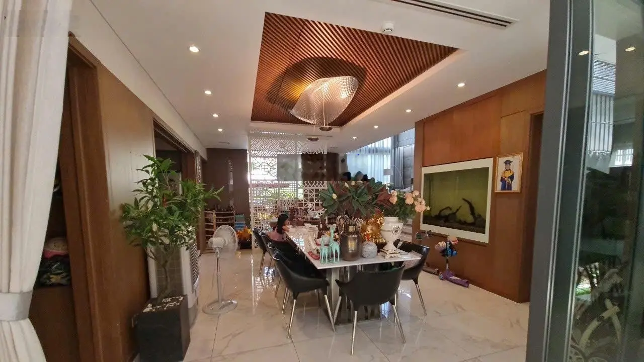 Bán nhà biệt thự KDT vĩnh điềm trung giá tốt