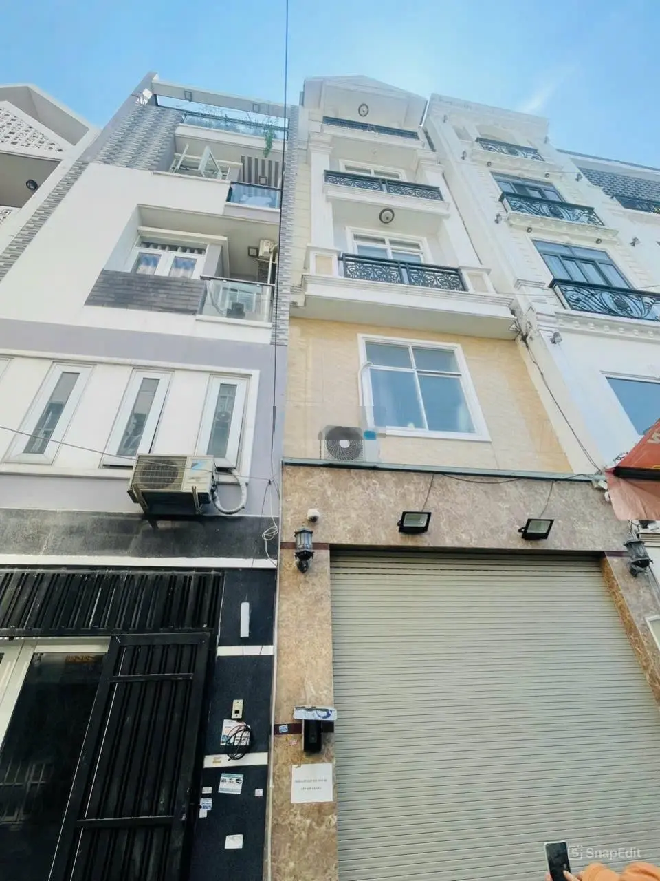 Mặt tiền đường Trần Hữu Trang, phường 11, Phú Nhuận - DT: 4,9x14 - 4 Tầng - Giá 13,2 tỷ