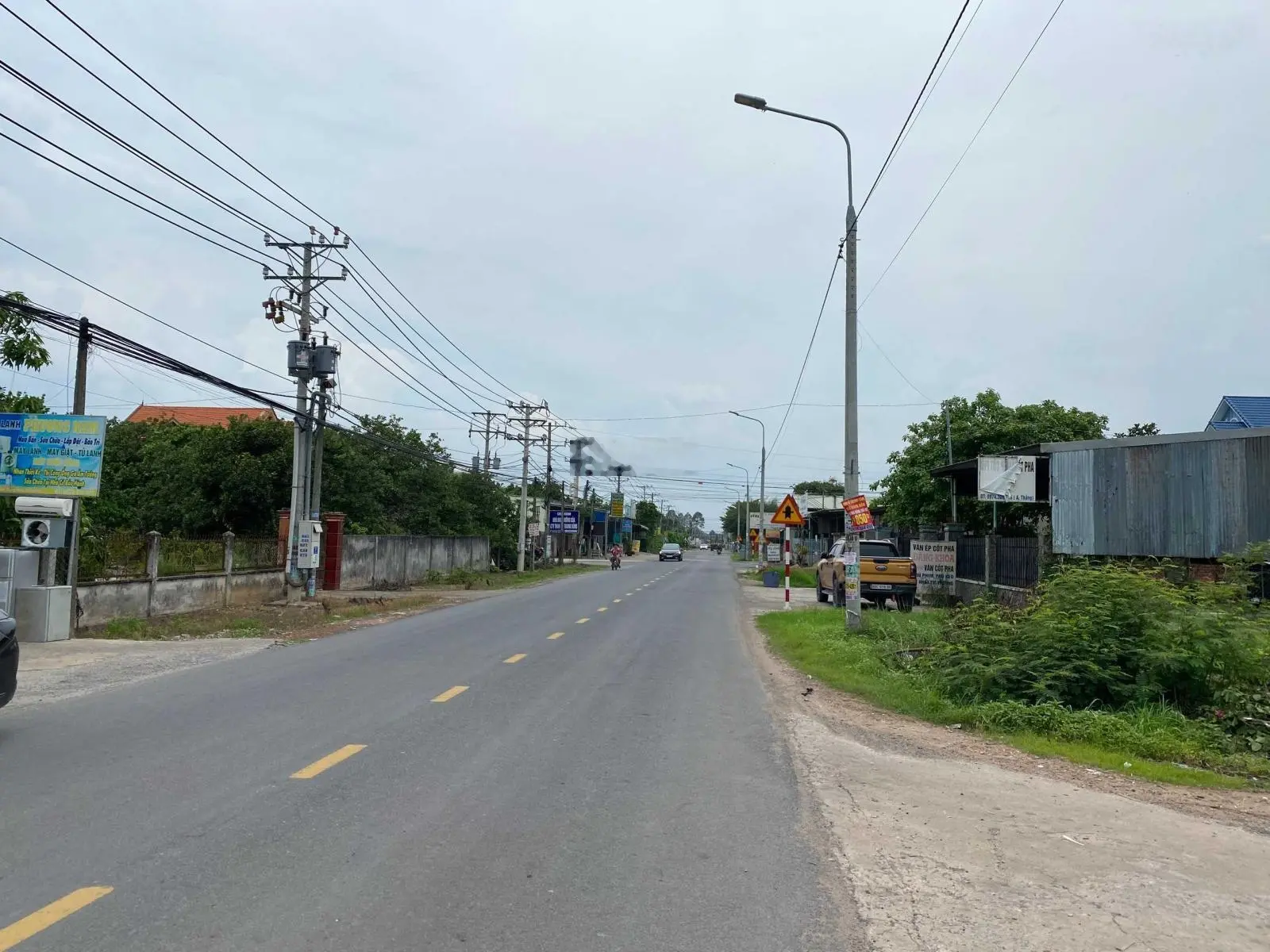 Chính chủ bán ngay 228m2 mặt tiền Phùng Hưng Giang Điền,đi sân bay Long Thành 20 phút.