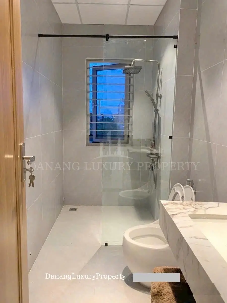 7.5 tỷ - sát đảo kim cương - nam hoà xuân - bờ quan 3 - hợp đồng thuê 19 triệu/ tháng
