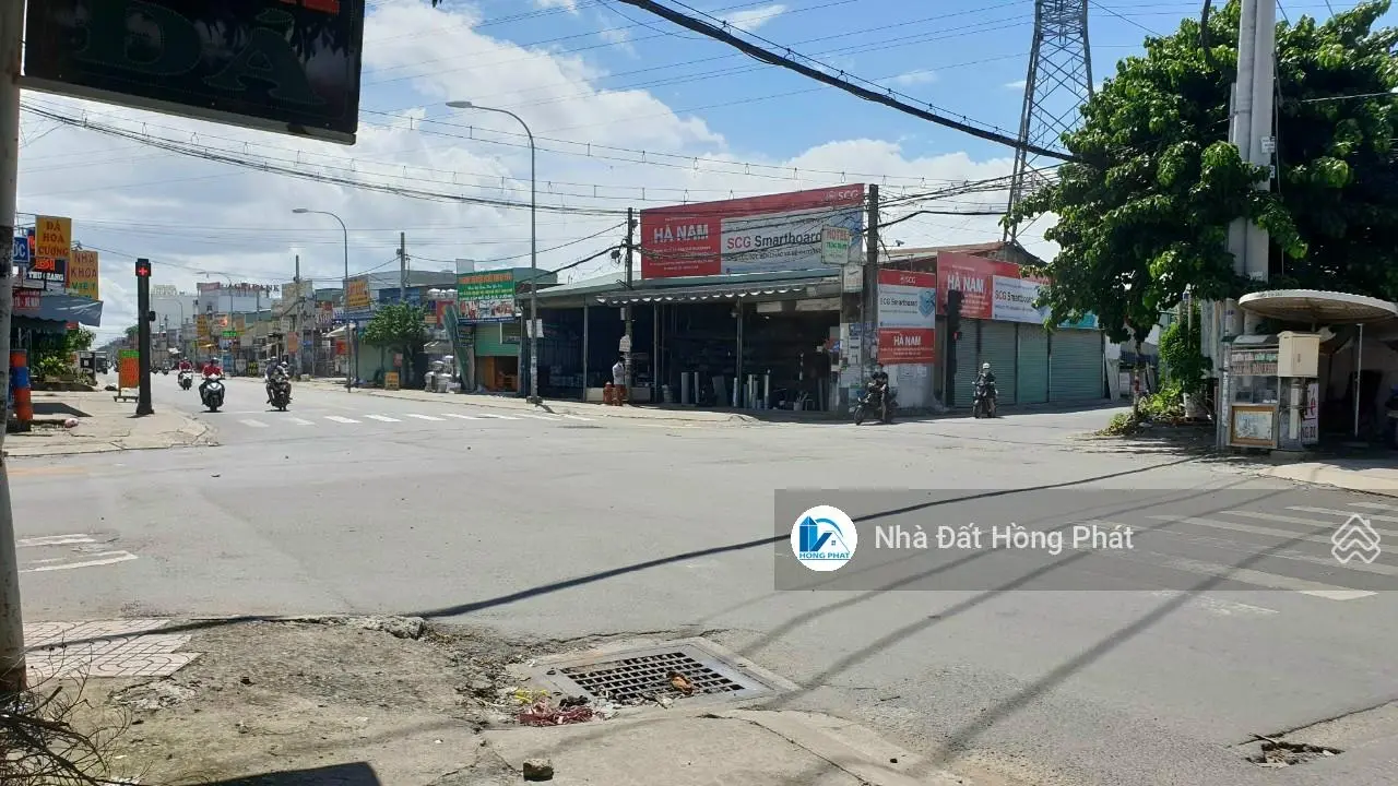 Nhà mặt tiền Nguyễn Ảnh Thủ, DT 4.2x22m, gần ngã 4 Nước Đá, Hóc Môn