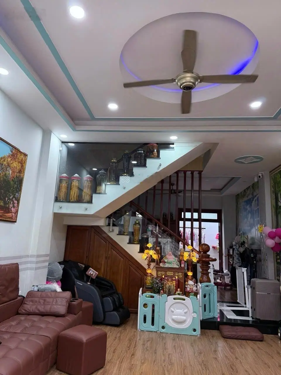 Nhà 3 Lầu HXH đường Đặng Văn Bi quận Thủ Đức, DT đất 71m Kẹt Tiền Bán Gấp Giá Tốt