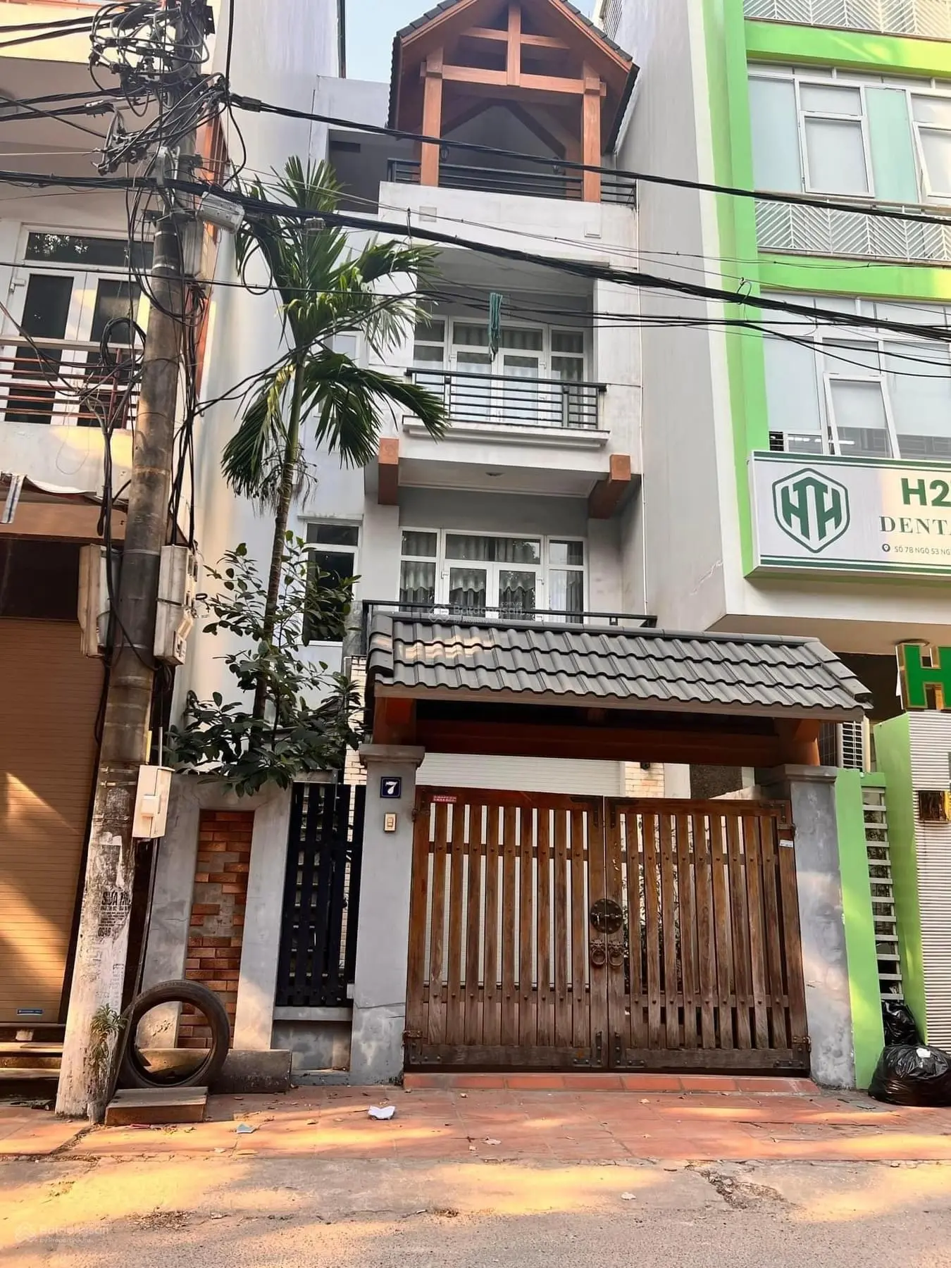 Bán nhà tôn đức thắng- đống đa ,nhà hiếmô tô tránh ngõ thông, 2 thoáng 90m2/4t/5mmt 18.9tỷ tl