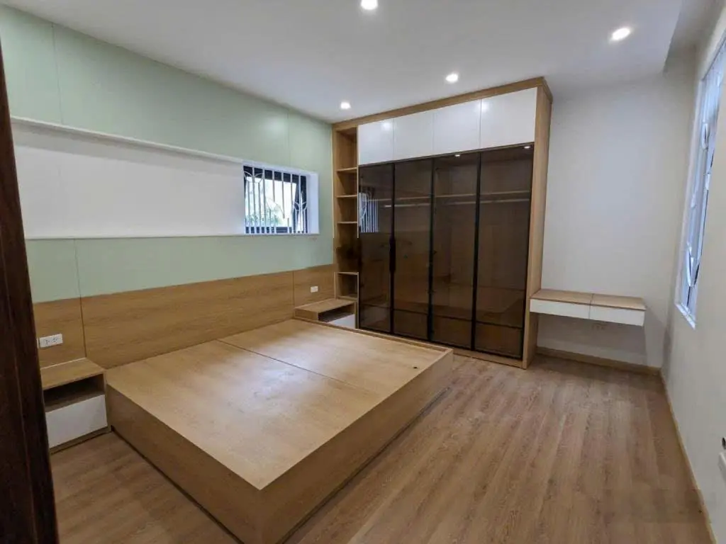 100m2 Phố Thịnh Quang | Nhà Đẹp Long Lanh | Sân Vườn Tiểu Cảnh !! 12,5 Tỷ