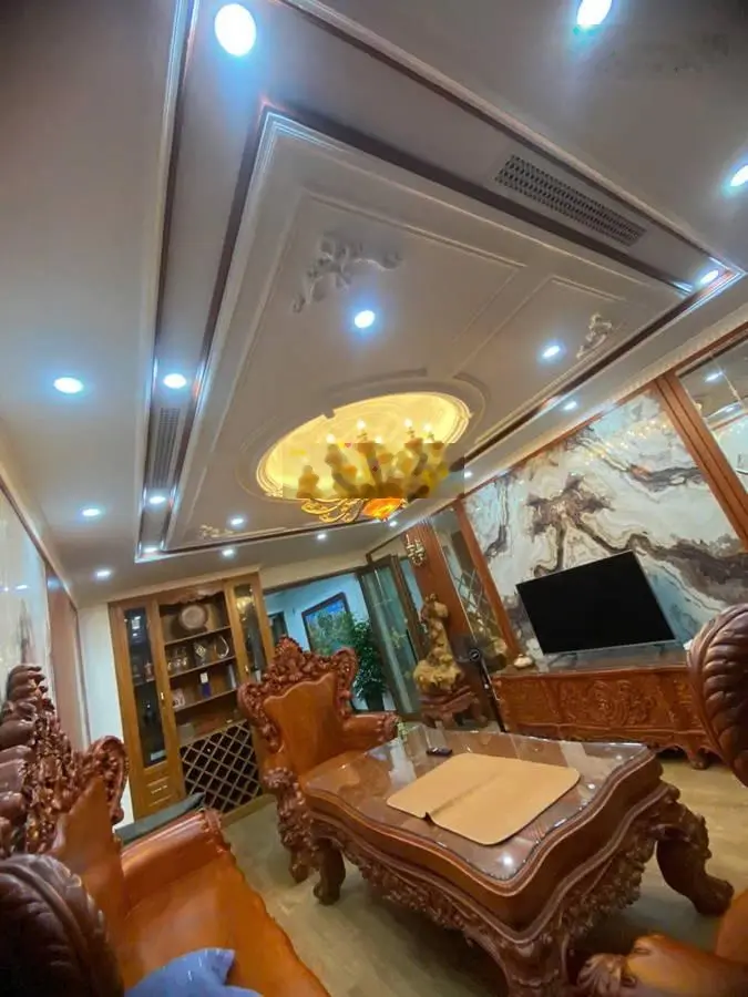 Bán nhà Bát Khối, Tư Đình Long Biên 80m2 6 tầng gara 2 ô tô, thang máy vỉa hè kinh doanh chỉ 21 tỷ