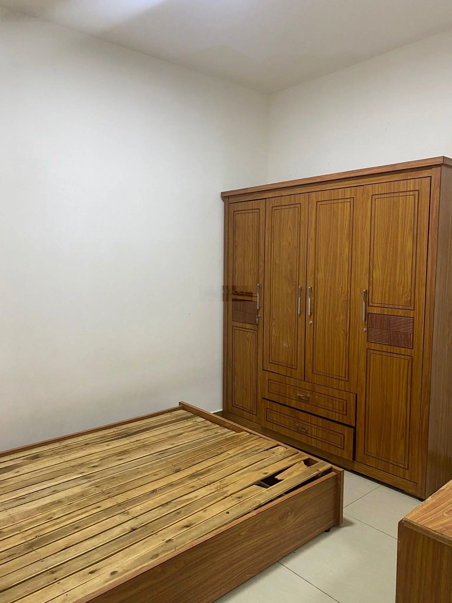 Bán 77m, 2PN - 2WC, căn góc, view sông. Full NThat- Giá bán: 1.7 tỷ (đã trừ % sổ). LH 0966 733 ***