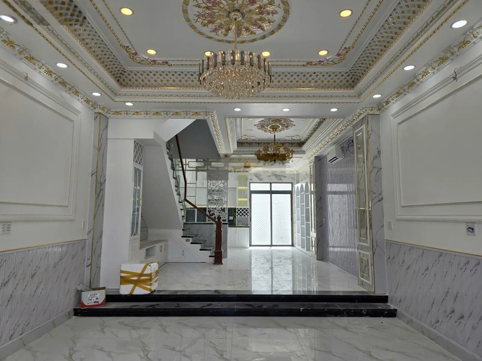 Nhà mới chưa sử dụng ở KDC Hàng Dương, Lê văn Lương 5x16m, 3 lầu, giá rẻ 8.4 tỷ tặng NTCC