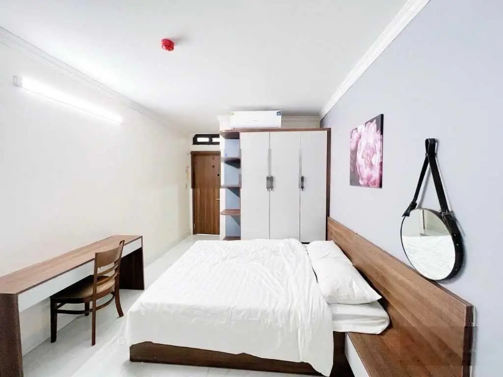 Tòa CCMN Nguyễn Khang, Cầu Giấy, 109m2 x 7T dòng tiền 180tr/tháng giá chỉ 26.6 tỷ
