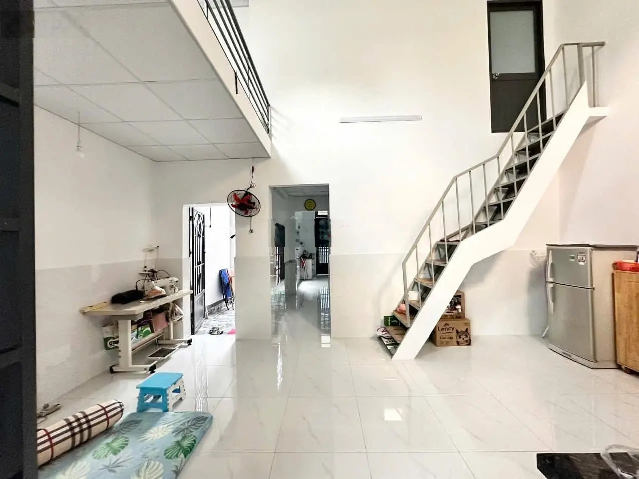 5,6x14m Trệt lửng 3 PN sổ hồng riêng giá chỉ 2tỷ980tr thị trấn Nhà bè