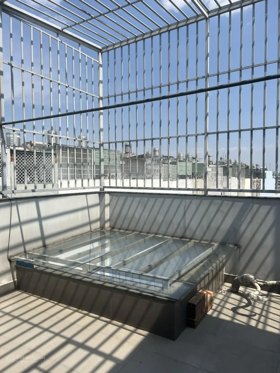 Bán nhà đường Trường Chinh - Nguyễn Hồng Đào, Tân Bình 4,4mx17m, nở hậu 4,6m, 3 lầu, giá 10.5 tỷ TL