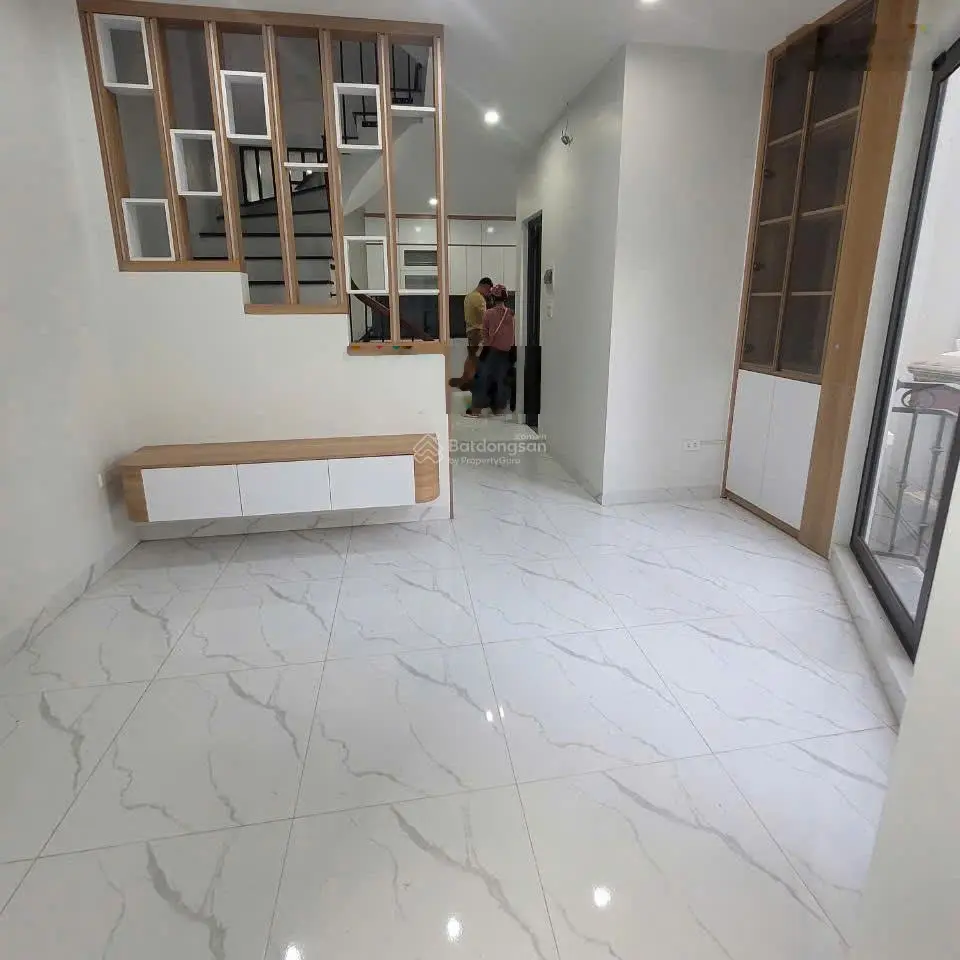 LÔ GÓC 8.9 Tỷ Nhà Mới, KĐT Văn Quán, mặt ngõ, ô tránh, DTsổ 38.m2/50m2 tầng 2,5 tầng, 4 ngủ