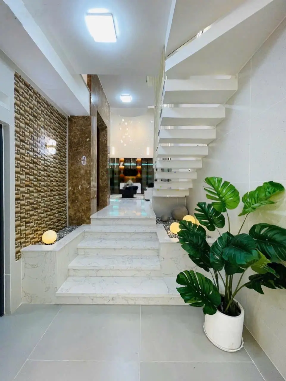 Bán nhà mới xây Hiệp Bình Chánh- đường 26- 54m2- 3 lầu- 4 phòng ngủ, hẻm xe hơi, pháp lý chuẩn