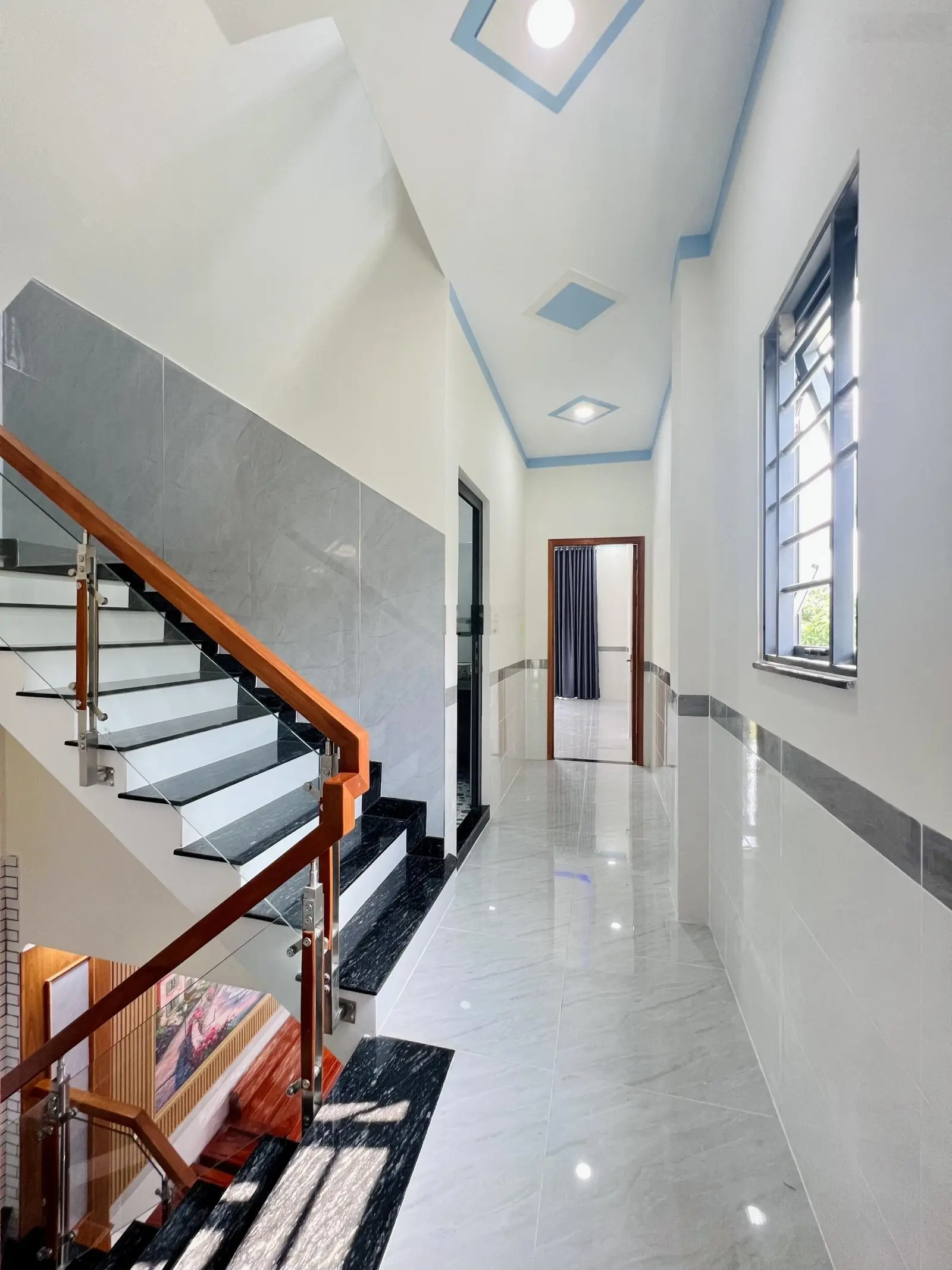 Cần Bán Căn Nhà Mới Hoàn Thiện Giá Rẻ Tại TP Dĩ An Bình Dương