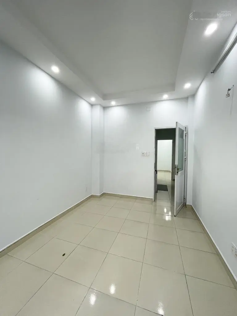 Bán nhà riêng 4PN, 4WC tại Nguyễn Thị Nhỏ, Tân Bình, 5 tỷ VND, 48m2, giá tốt uy tín