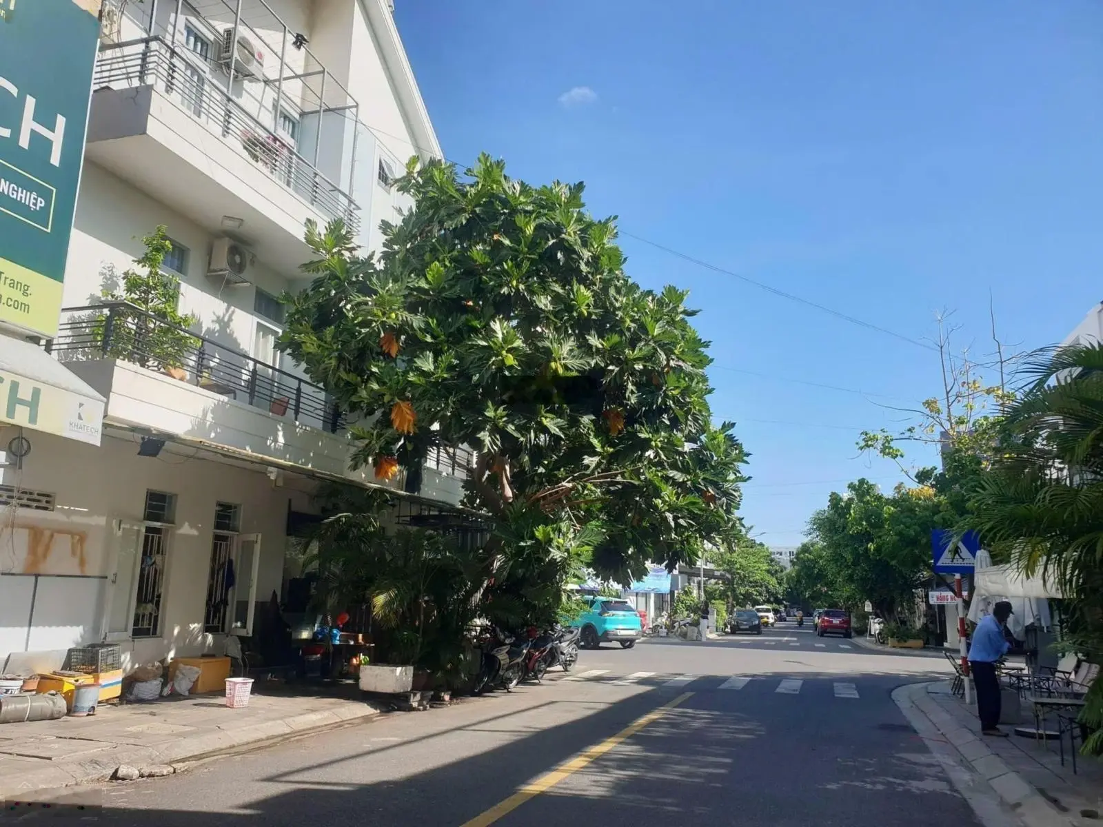 Chủ cần ra nhanh lô 210m2-1tỷ7. Đường ĐT 769. Trục đường hướng về sân bay - sát bên khu tái định cư
