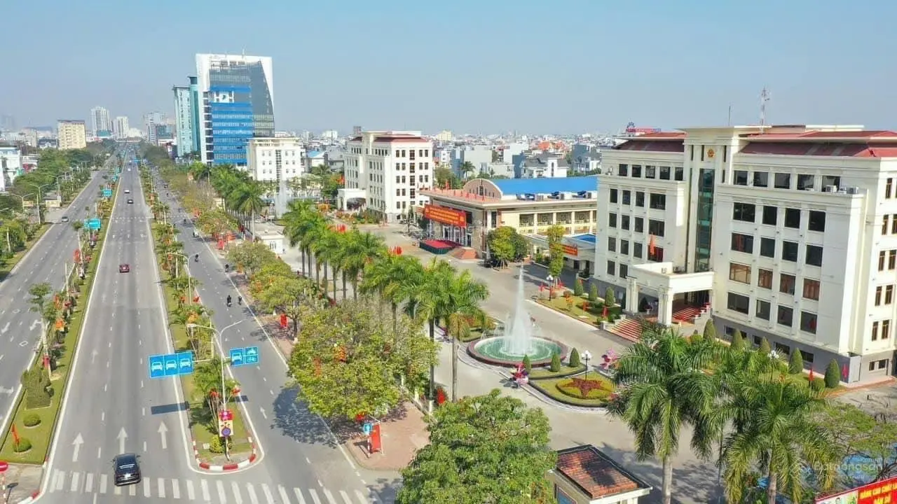 Duy nhất 1 lô 360m2 ngag 12m - mặt đường tuyến 1 Lê Hồng Phong 130tr/m - rẻ nhất thị trườg có 1-0-2