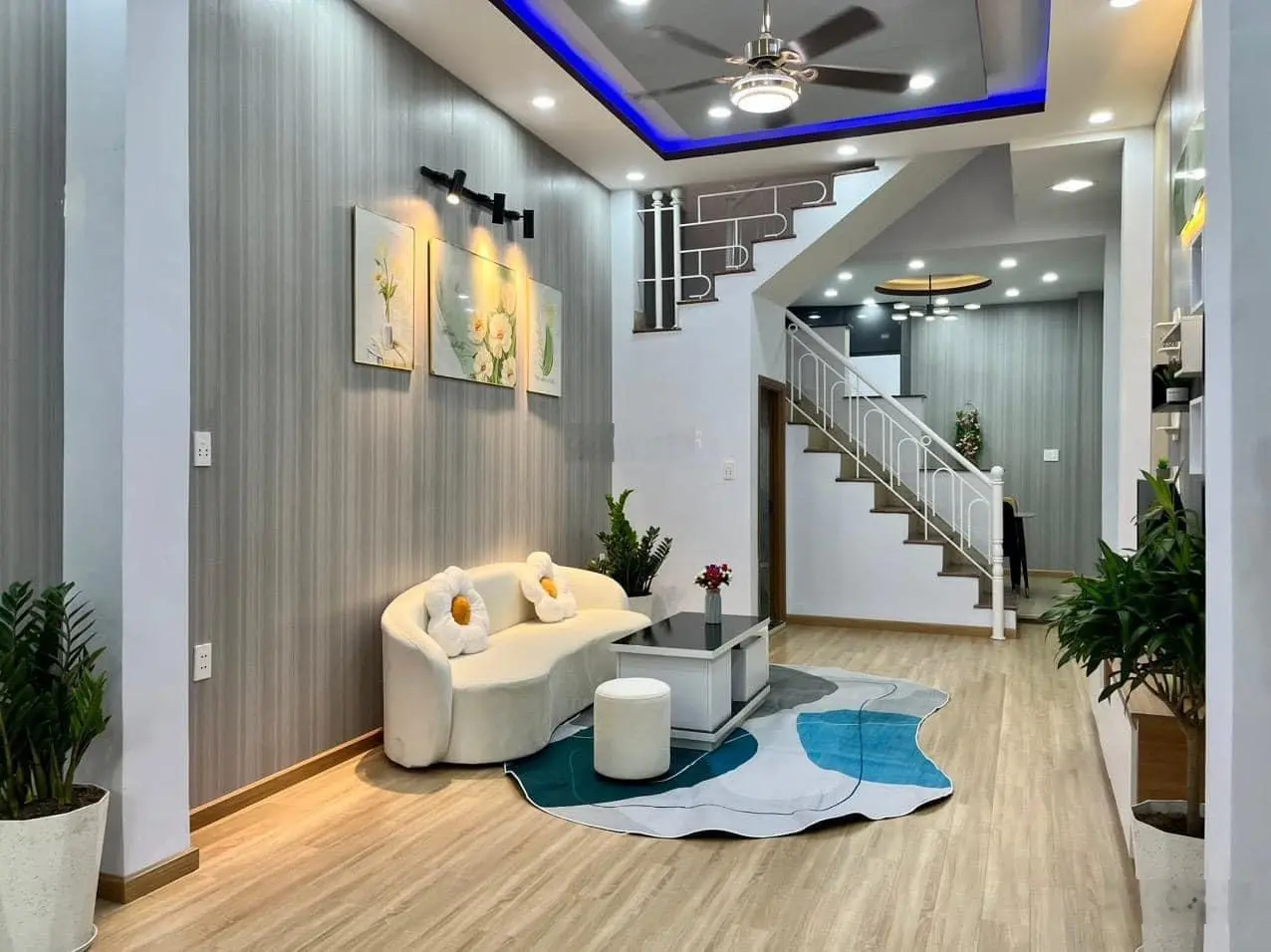 Bán nhà mặt phố đường cù chính lan, 4,45 tỷ vnd, 44,4 m2, view đẹp