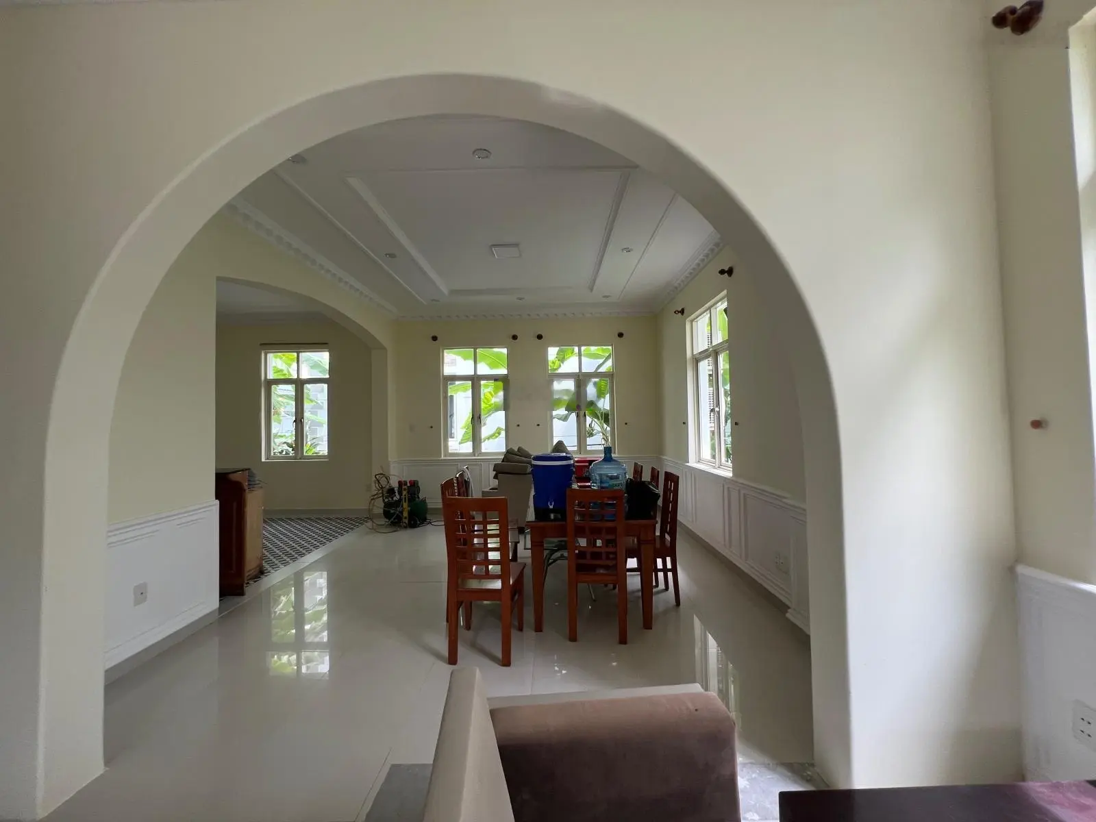Bán biệt thự An Viên Nha Trang, view Biển, ngay bãi tắm, 3 tầng 4 ngủ, Đông Nam. Giá 25 tỷ (TL)