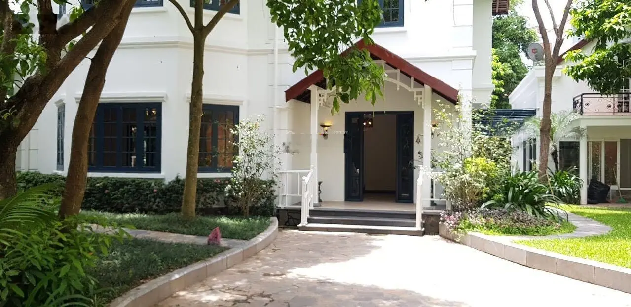 Bán căn biệt thự nhà vườn. 1400m2 full thổ cư