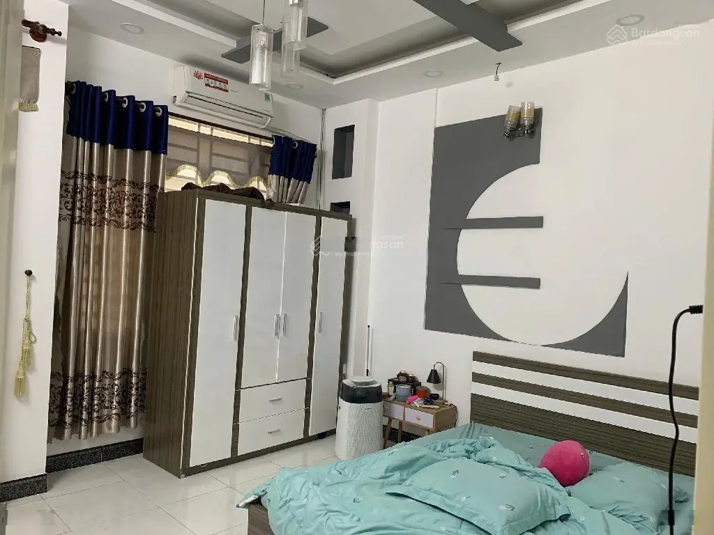 Cần bán nhà bình tân 60m2 ngay aeonmall tân phú 4 tầng hxh 5,9 tỷ