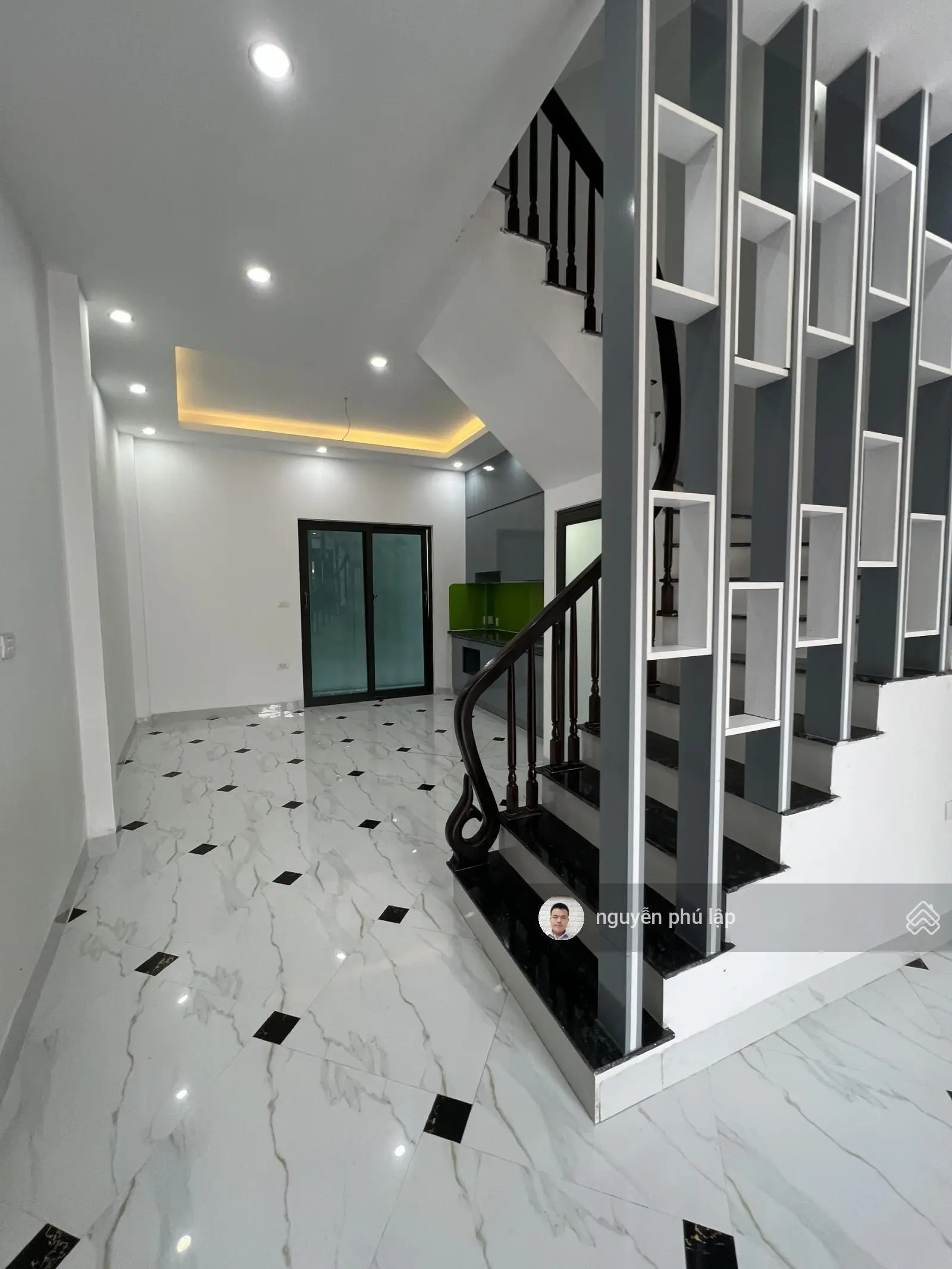 Nhà Dân xây Tân phú-Hưng Đạo 52m2 /4 tầng Ngay Cầu tân phú Cách SVĐ mỹ Đình 13km Giá chỉ 3,1 tỷ
