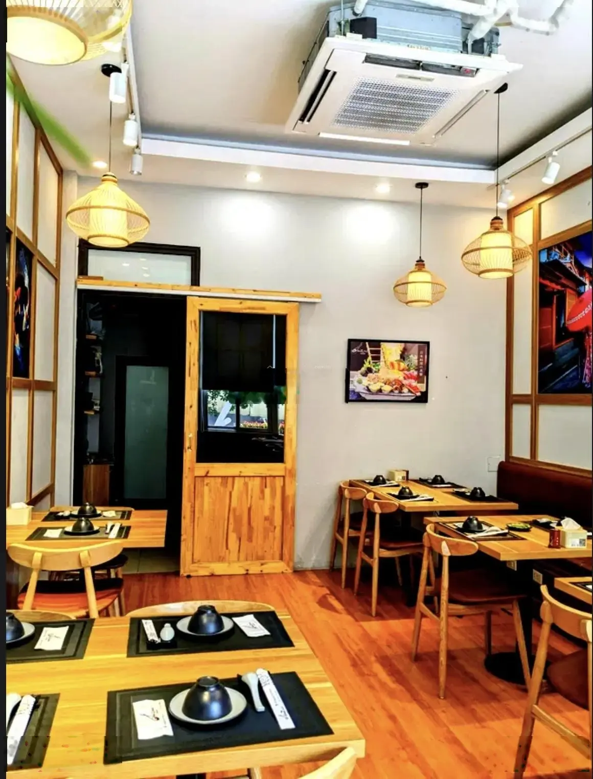 Bán nhà mặt phố Nguyễn Chí Thanh, Đống Đa, Căn nhà 4 tầng đẹp, mặt phố vip, 14,85 tỷ