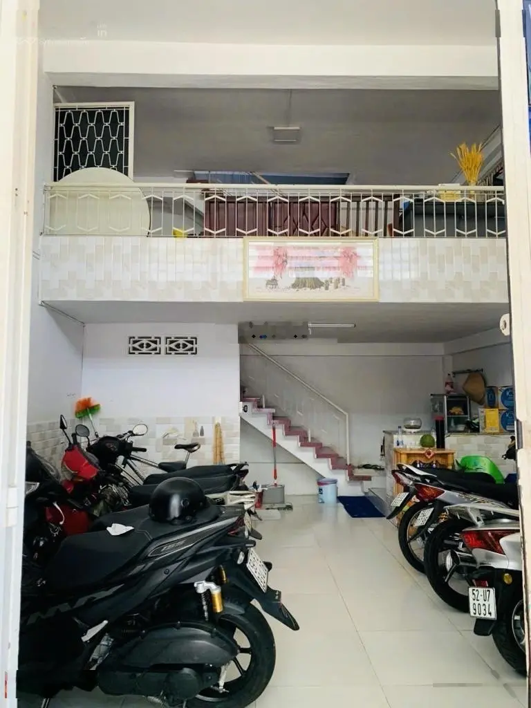 Giảm 1tỷ! Bán nhà MT KD Quận8-70m2-4 tầng-ngang 8,8m-5PN-hiện hữu-đường Hưng Phú-chỉ 13 tỷ (TL)