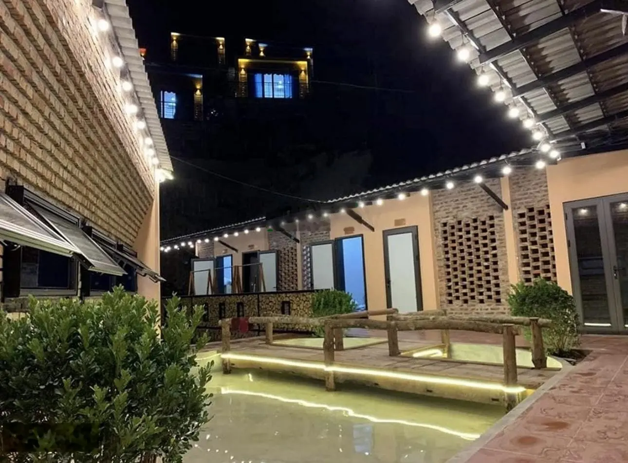 Chính chủ cần sang nhượng homestay trung tâm thị trấn mộc châu sơn la