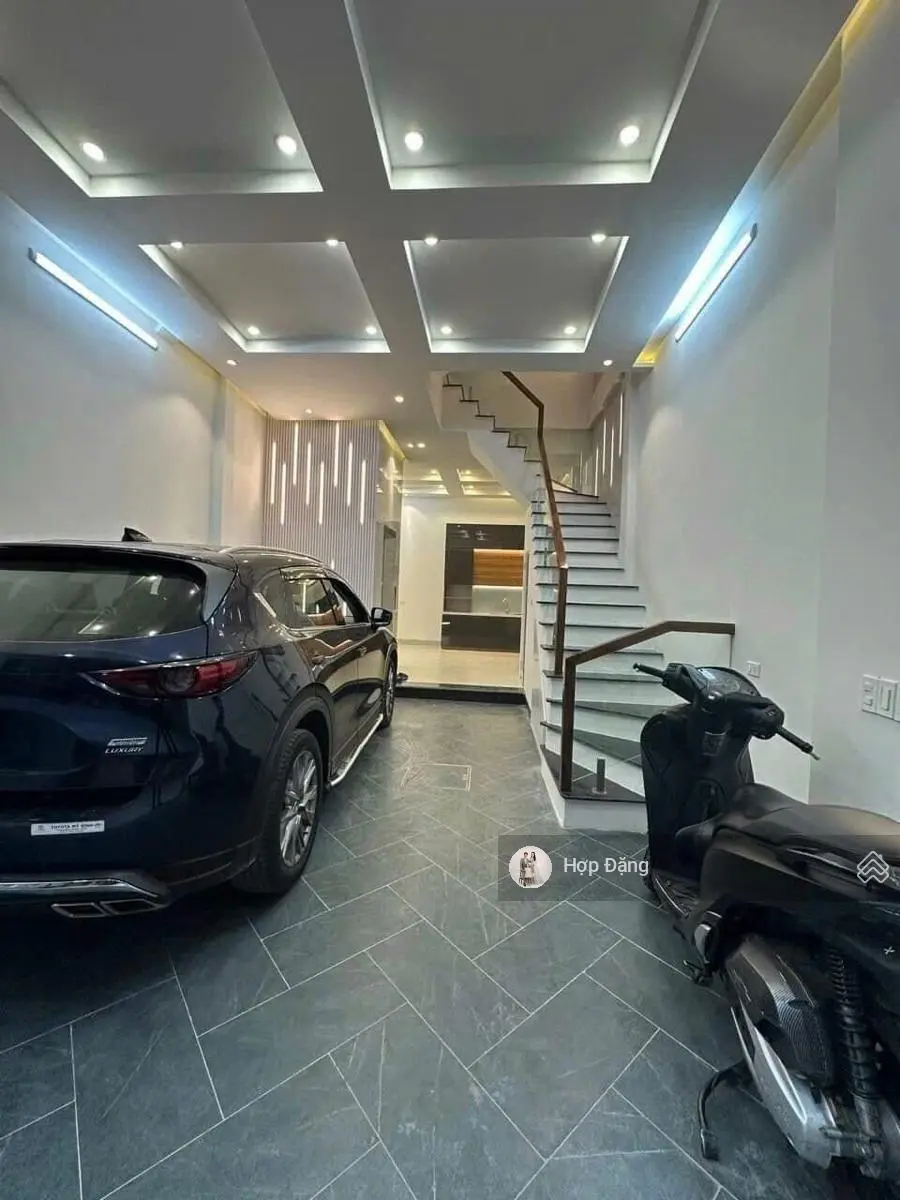 Lê Trong Tân Thanh Xuân: Nhà phân lô, thang máy otto vào nhà 60m2*5m*4 tầng nhỉnh 17 tỷ