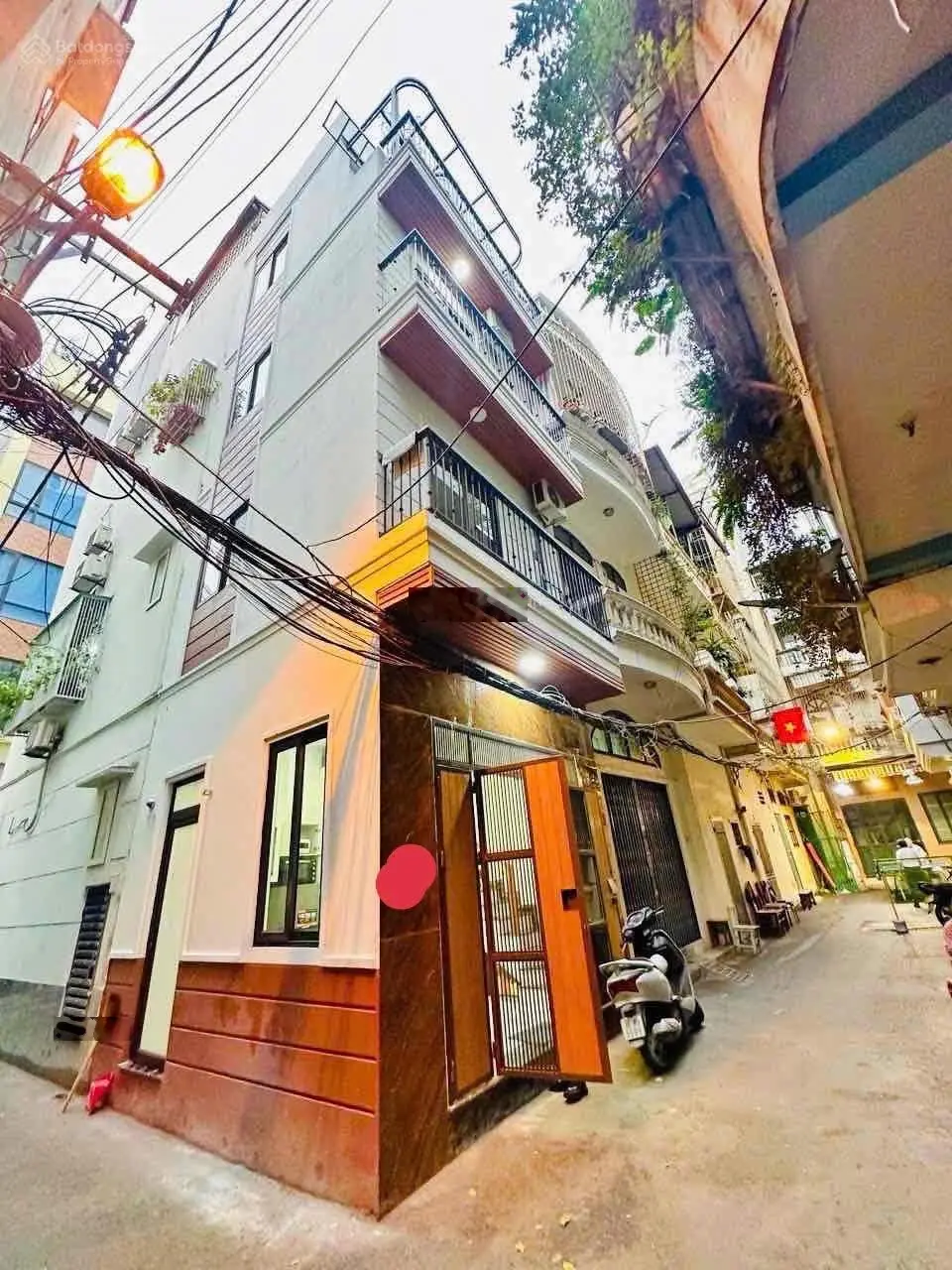 Bán nhà phân lô cán bộ Thanh Xuân. Không quy hoạch mặt tiền 4m 4 tầng giá nhỉnh 6 tỷ