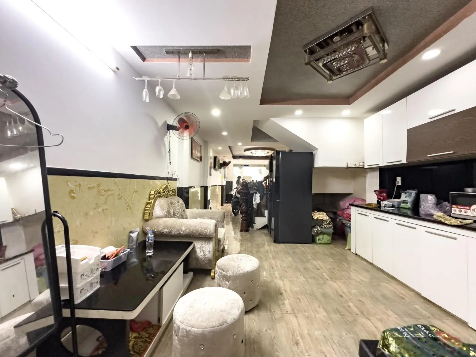 BÁN NHÀ MẶT TIỀN CỰC ĐẸP, CHO THUÊ 45TR/T ĐƯỜNG SỐ PHƯỜNG 4, QUẬN 4, 60.5M2, 6T, 14.99 Tỷ