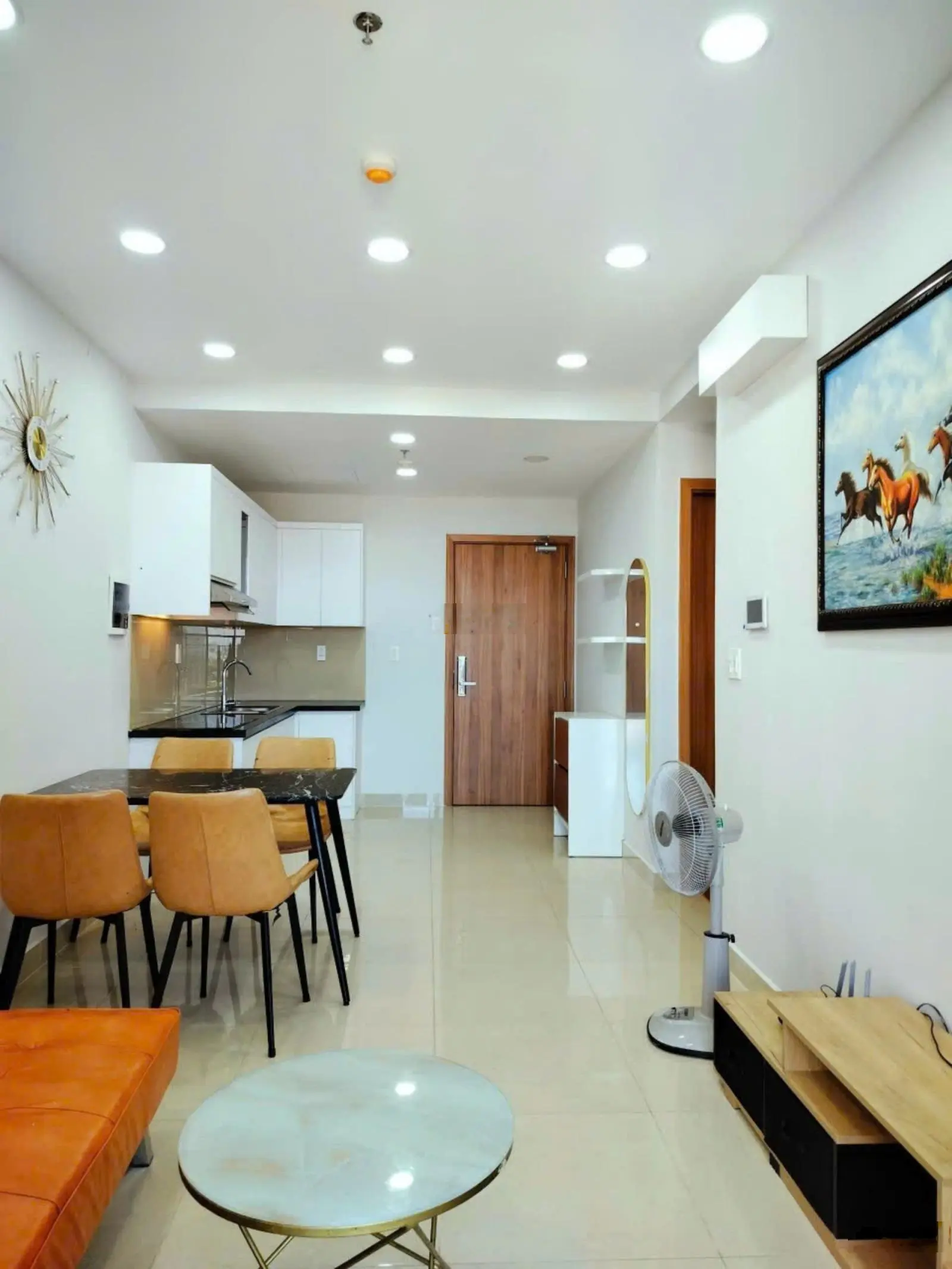 Cần bán căn Phúc Đạt Tower giá 2,5 tỉ (Bao hết 102% thuế phí)