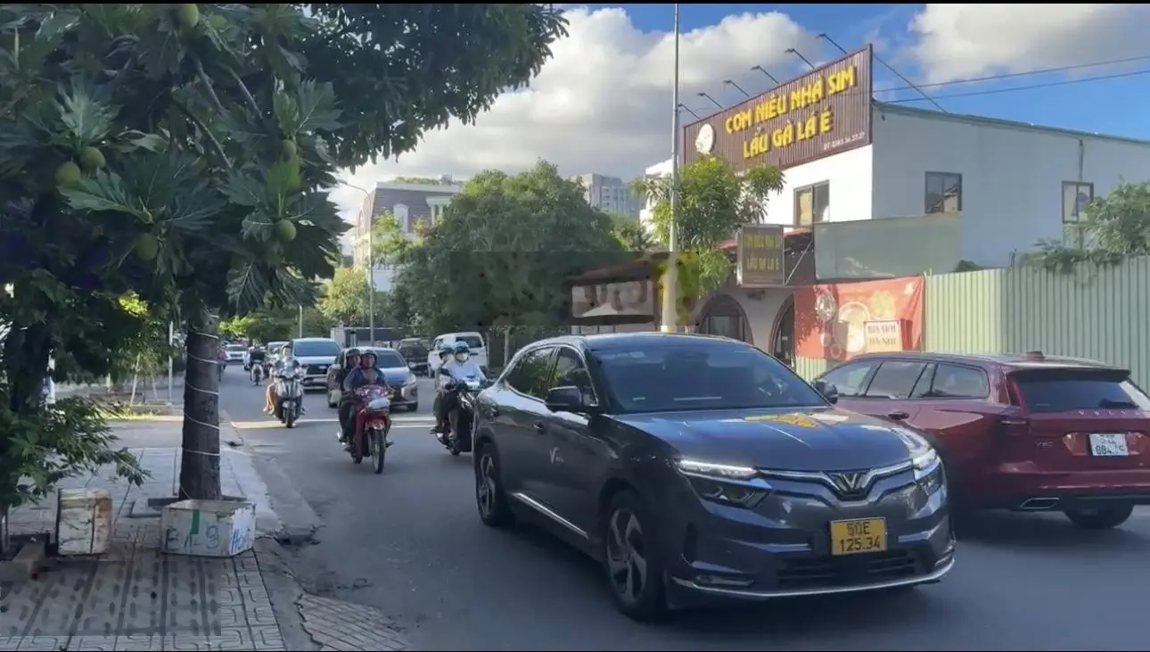 Bao Giá Khu Vực ! Bán Nhà Mặt Tiền Kinh Doanh Thân Văn Nhiếp, An Phú Q2. DT 7x17 - Giá Chỉ 19 Tỷ