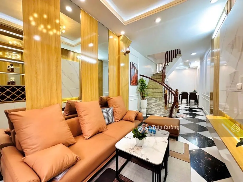 Bán nhà ngõ 281 Trương Định, Hoàng Mai, gần phố, full nội thất, 35m2, 6.5 tỷ