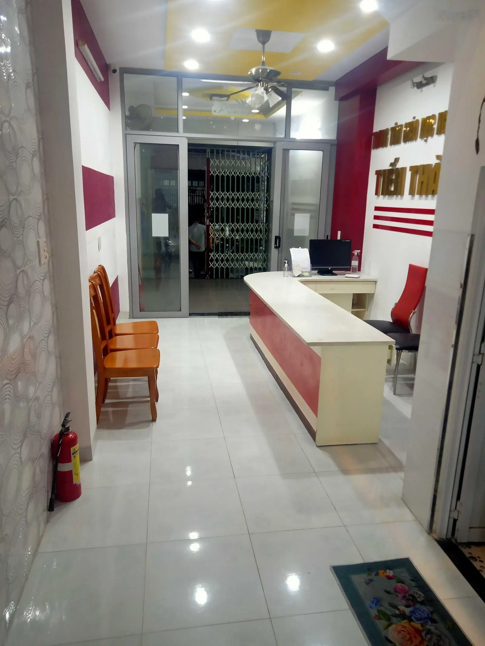 Mặt tiền Lê Quốc Trinh (5 tầng; 3,5mx17,5m). Giá 8,9 tỷ