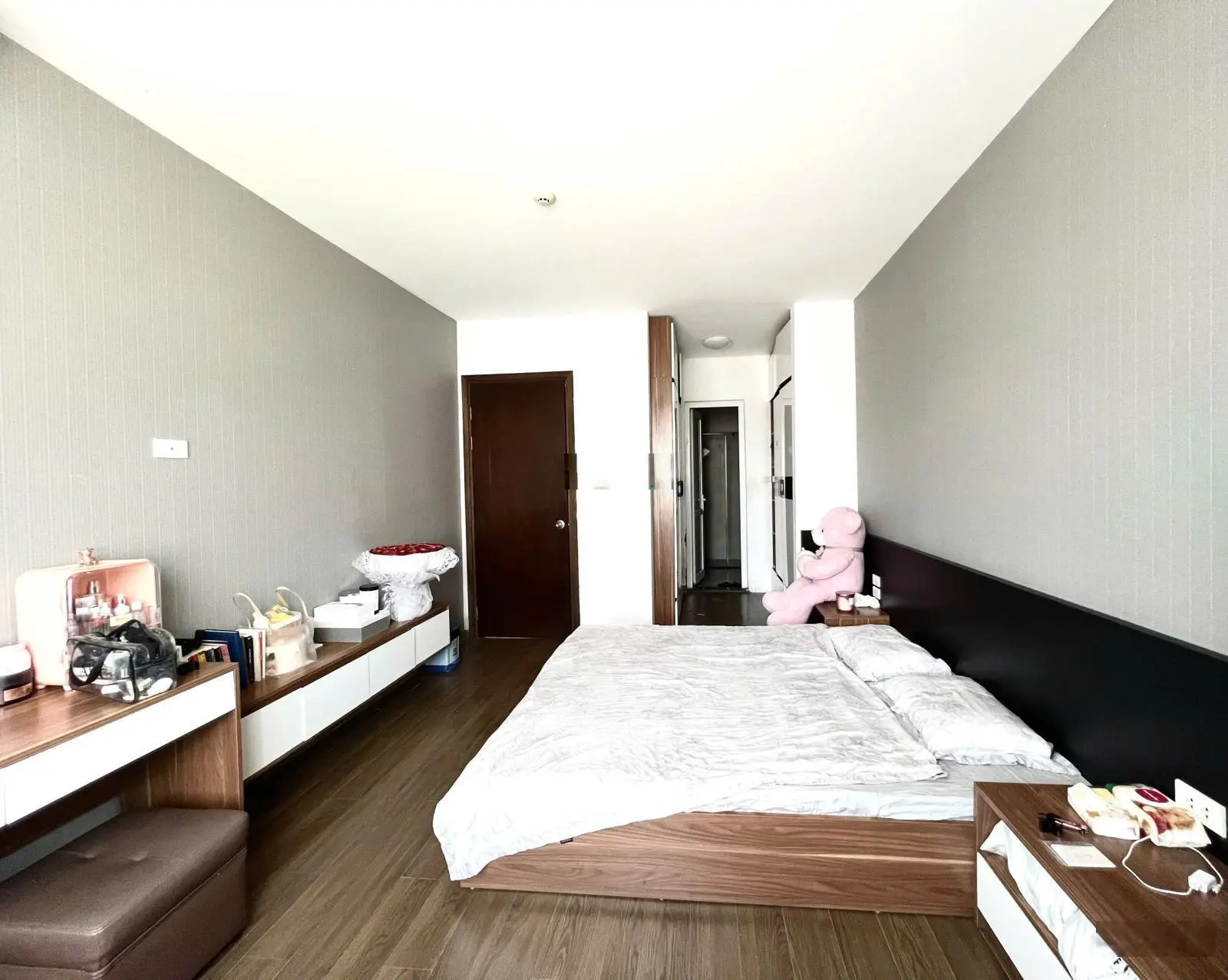 Bán căn hộ 3pn2wc 131m2 hoa hậu tại FLC 36 Phạm Hùng view Hồ giá chỉ 7 tỷ