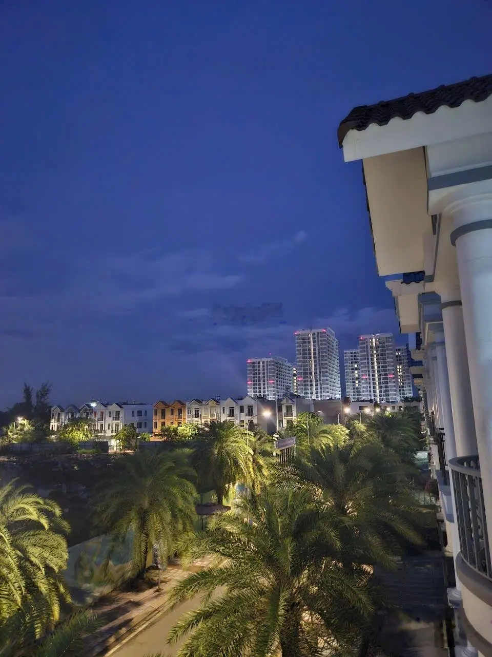Bán Gấp! Nhà Phố 100m2 giá 7,5 tỷ tại Centana City Quận 9. Mua ngay là đã có lời rồi