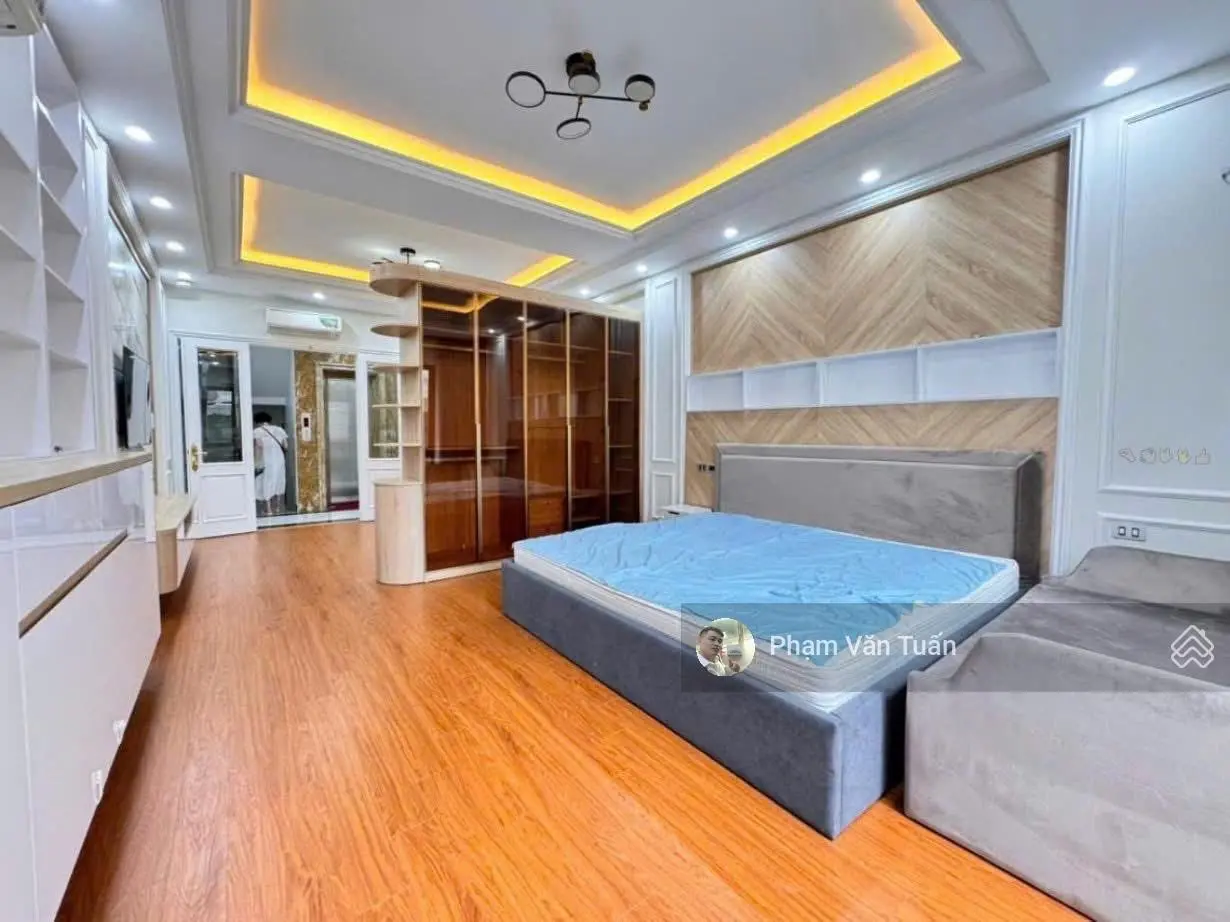 Hiếm! Nhà cực mới 55m2x6T thang máy. Phân lô, ô tô tránh, kinh doanh phố Nguyễn Văn Huyên, Cầu Giấy