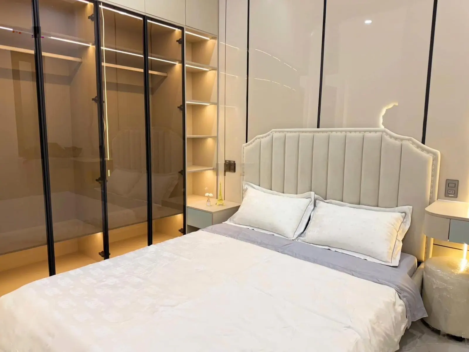 Nhà 3 tầng 3 mê full nội thất cao cấp đường 5m5 Hoà Minh 22