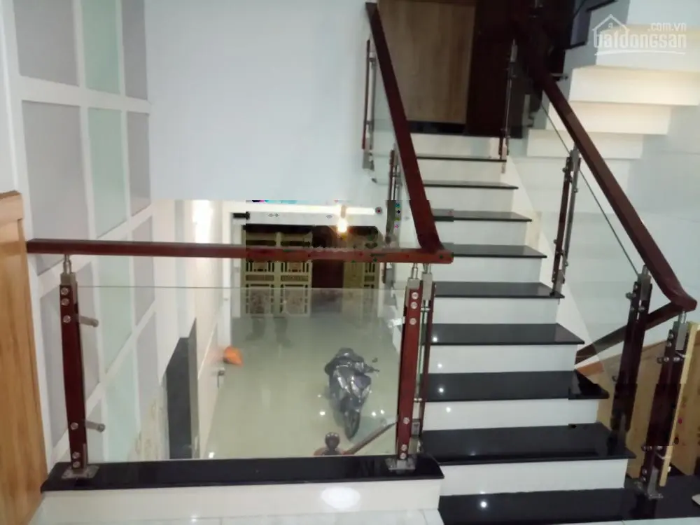 Chính chủ bán nhà phố 3 tầng (4x20m) khu dân cư Nam Long Phú Thuận. LH: 0917 796 *** Phương
