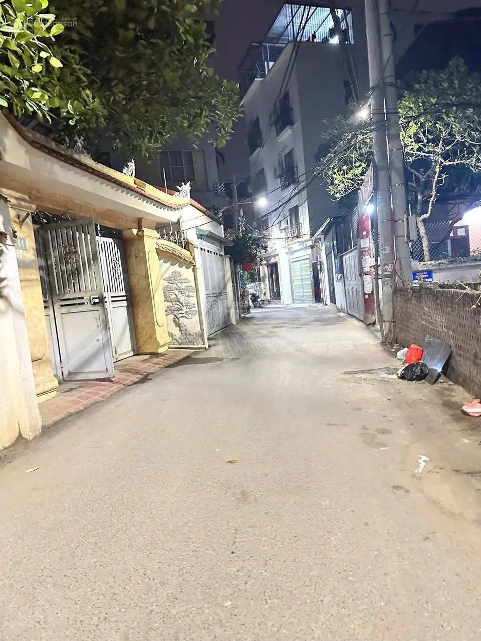 Bán gấp nhà đẹp Văn Tiến Dũng, Văn Trì, ô tô đỗ cửa, Quận Bắc Từ Liêm, giá: 5,45 tỷ