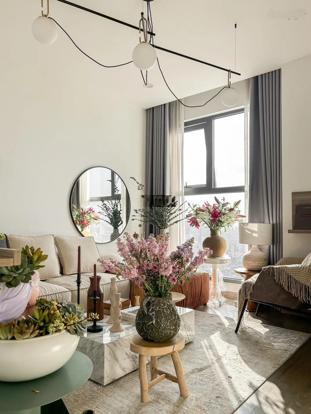 Bán nhanh căn hộ 4 phòng ngủ, 145m2, lô góc, 3 phụ, giá bán 12.8 tỷ