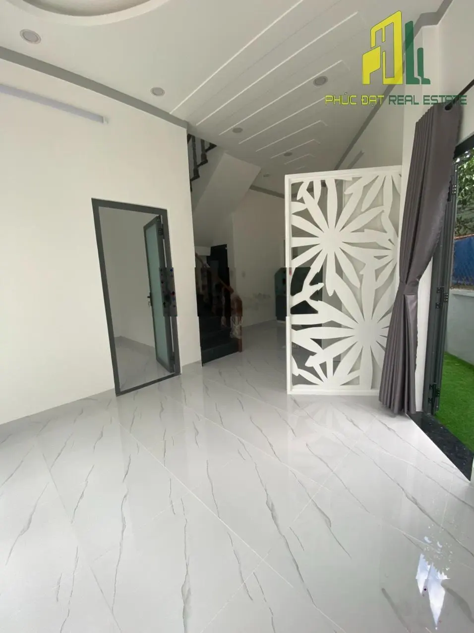 Nhà đẹp 1 lầu Quyết Thắng gần nhà hàng K'tan, SHR thổ cư 100% hoàn công