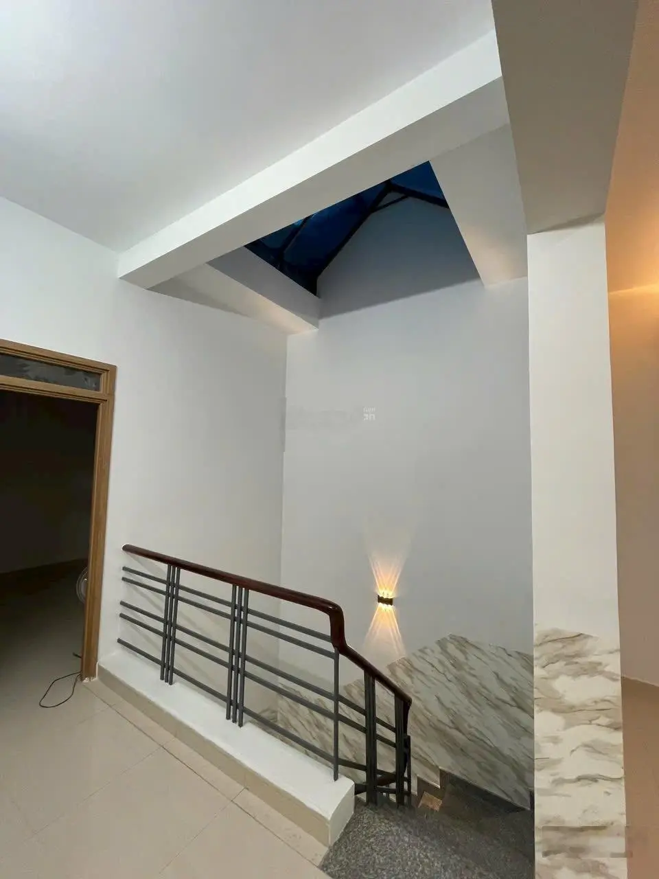 Nhà Trệt- 2 Lầu. Gần Làng ĐHQG Tp.HCM. DT: 73M2. Giá: 4.1 Tỷ Tl